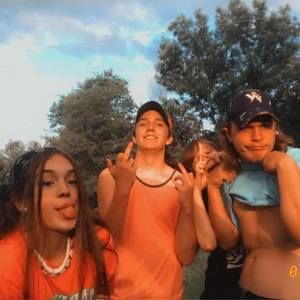 Meet your Posher, Lee